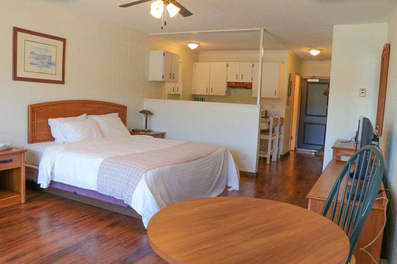 The Waterfront Suites And Marina Nanaimo Quarto foto